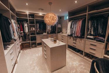 Walk in closet - garderob med ö